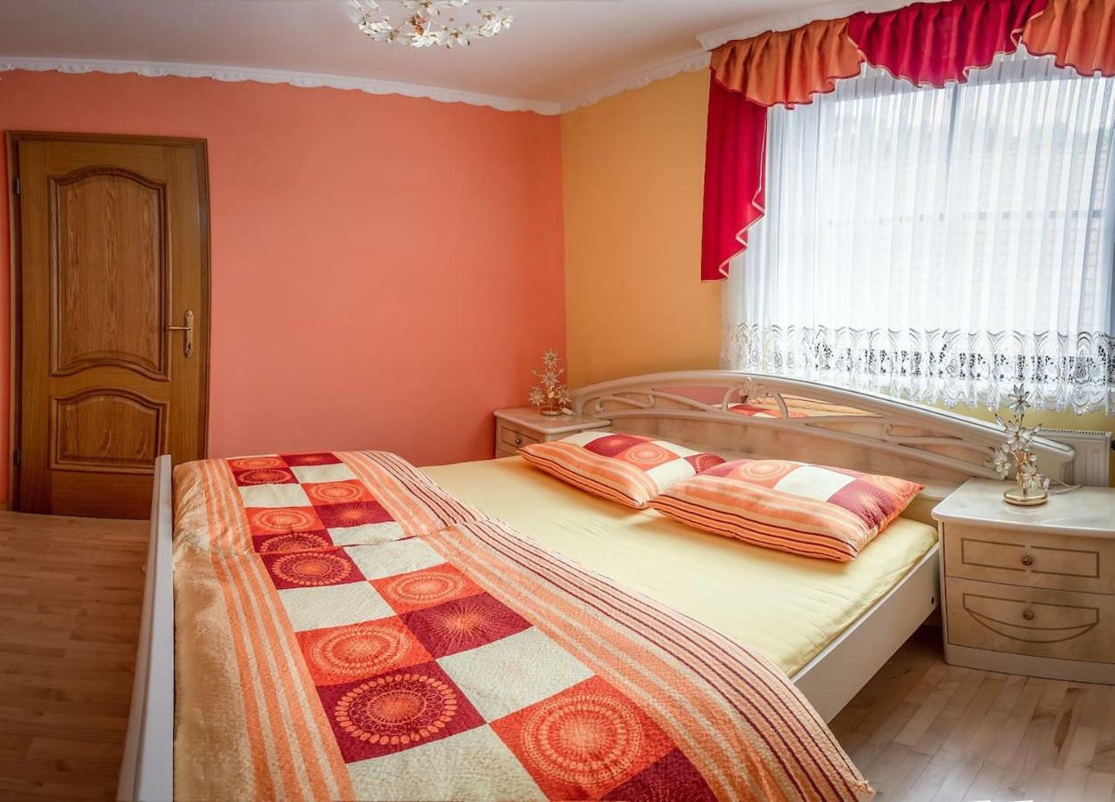 Komenda Apartma Ajda מראה חיצוני תמונה