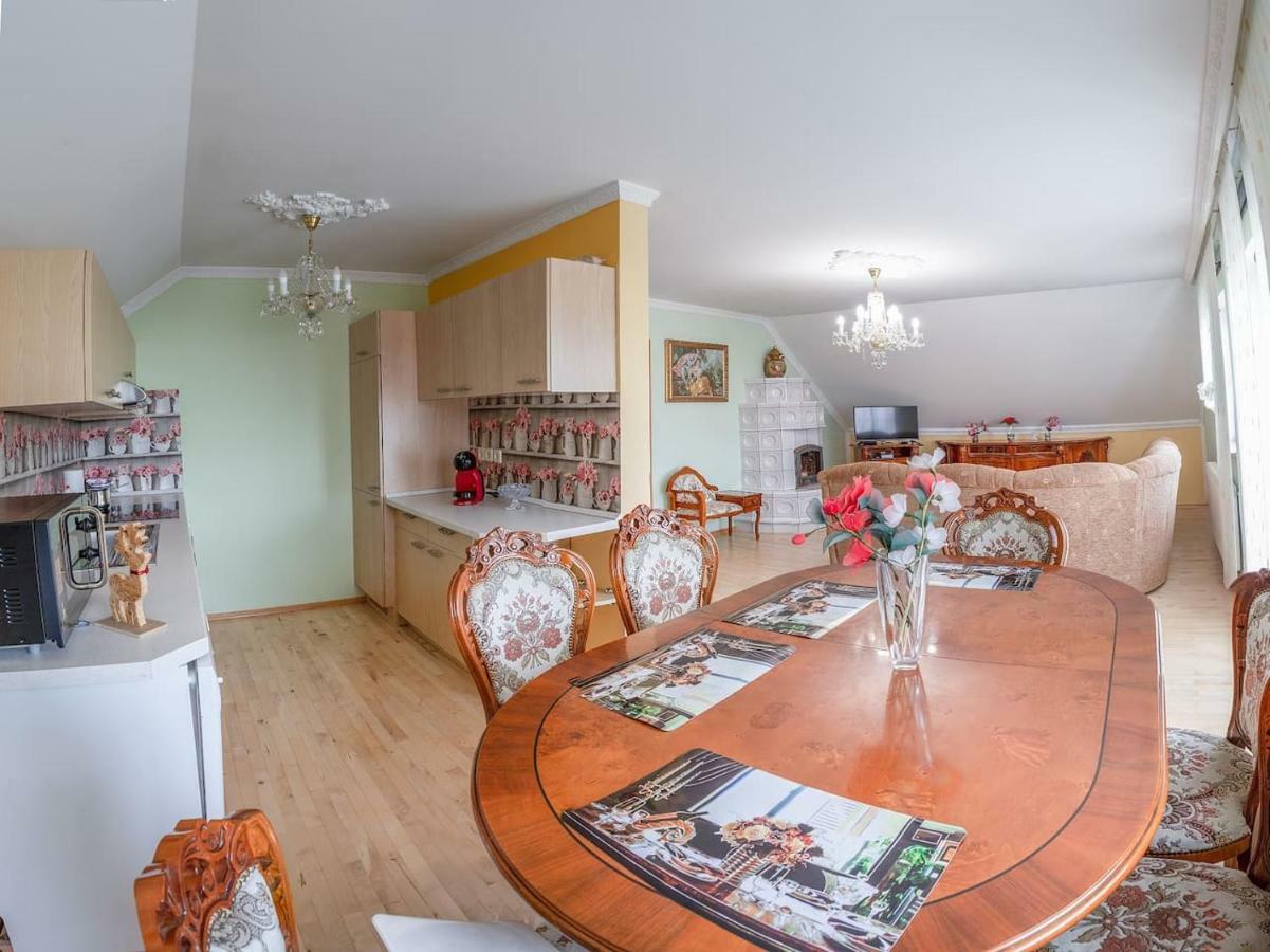 Komenda Apartma Ajda מראה חיצוני תמונה