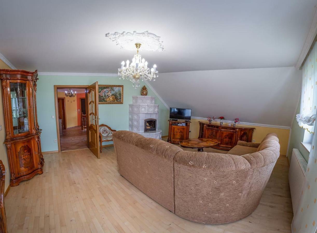 Komenda Apartma Ajda מראה חיצוני תמונה