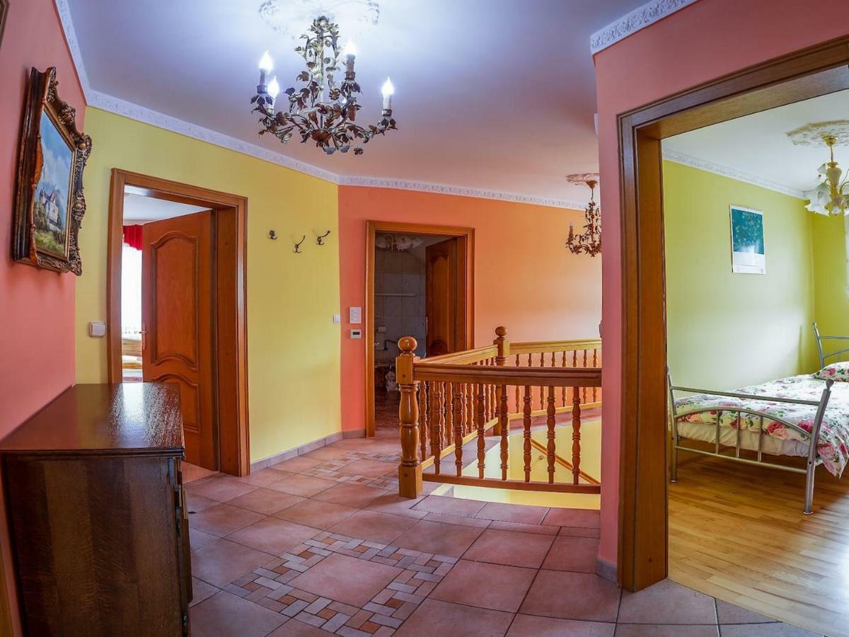 Komenda Apartma Ajda מראה חיצוני תמונה